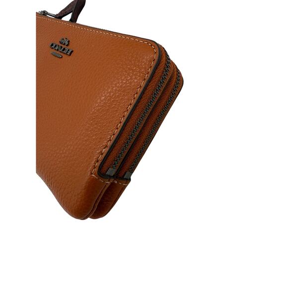 RETAIL $198 Coach Pebbled Leather and Exotic Snake Skin Trim Corner Zip Wristlet - Picture 8 of 9